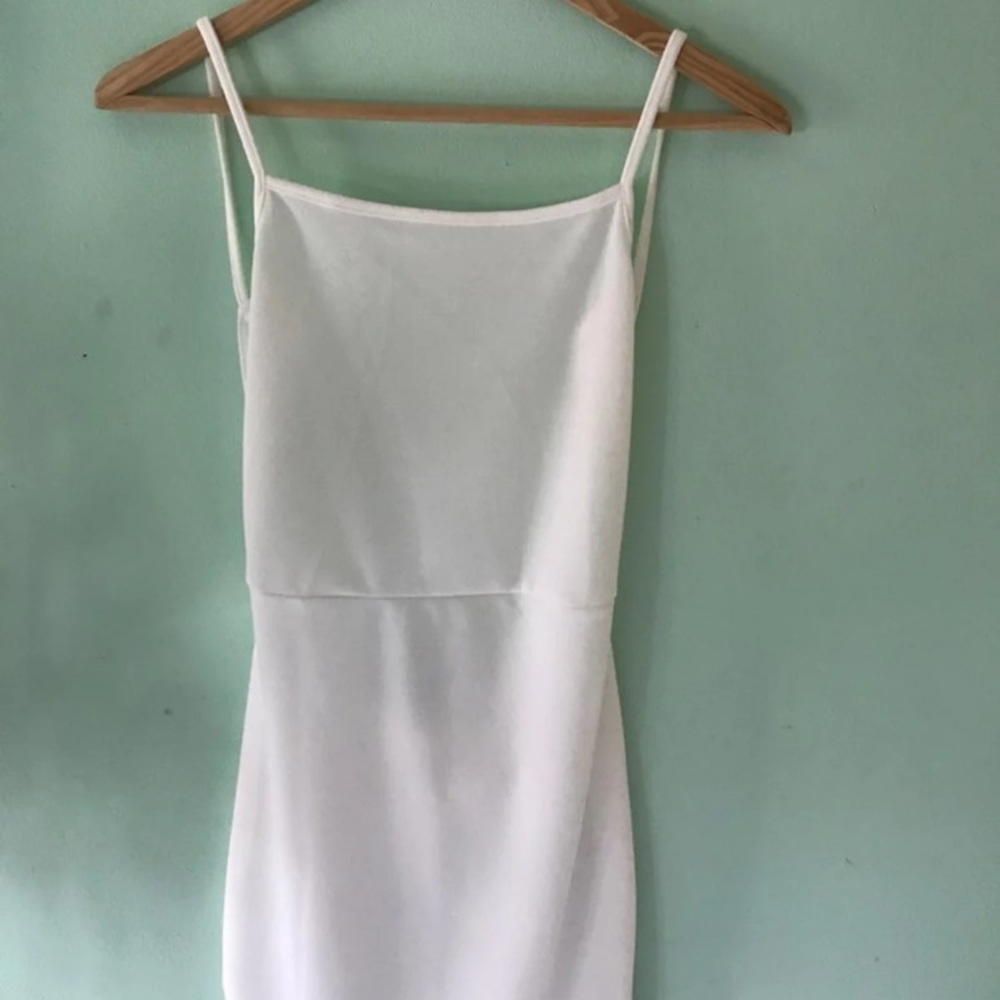 White boohoo Dress NWT